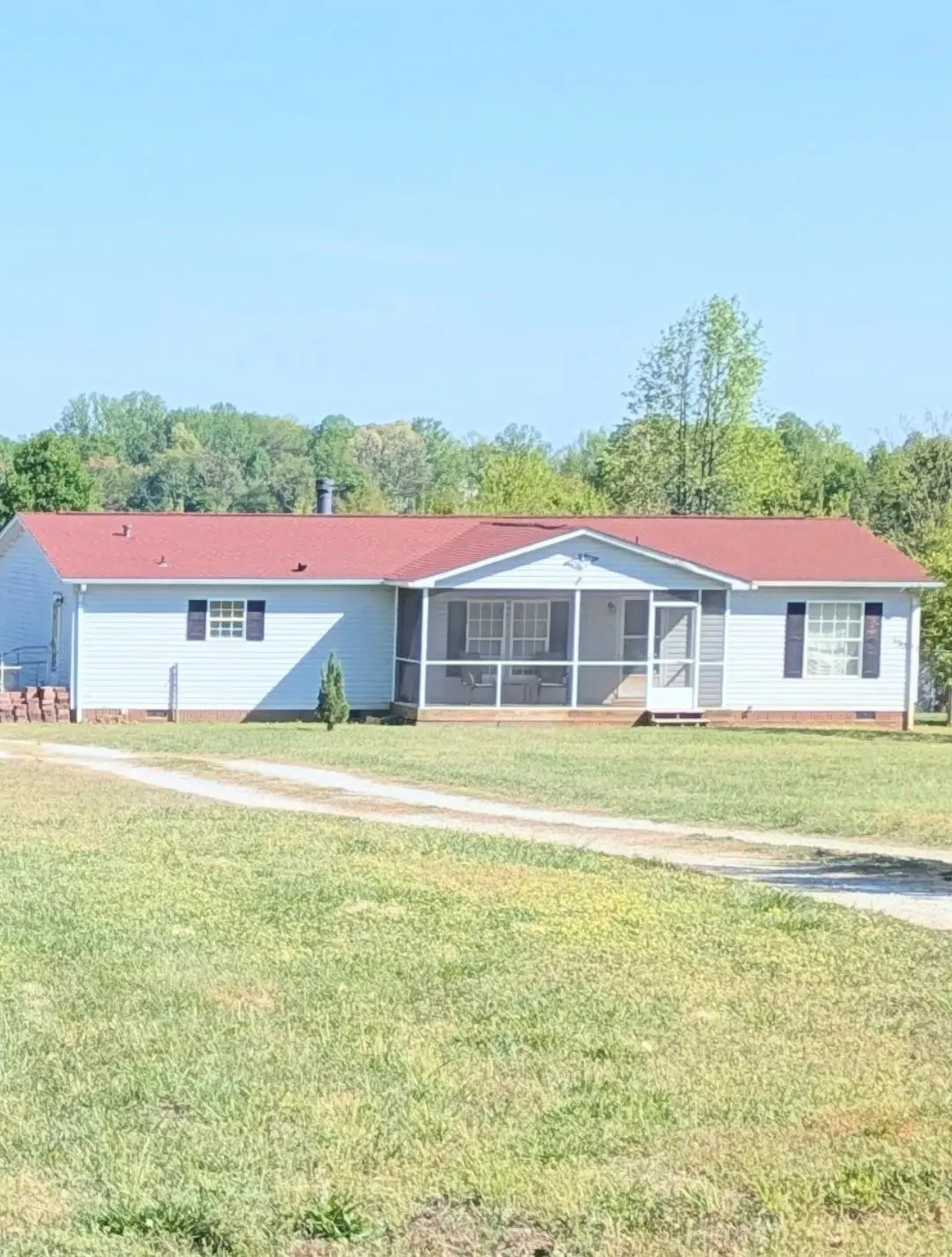 119 Overland Park Dr, Chesnee, SC 29323-8397