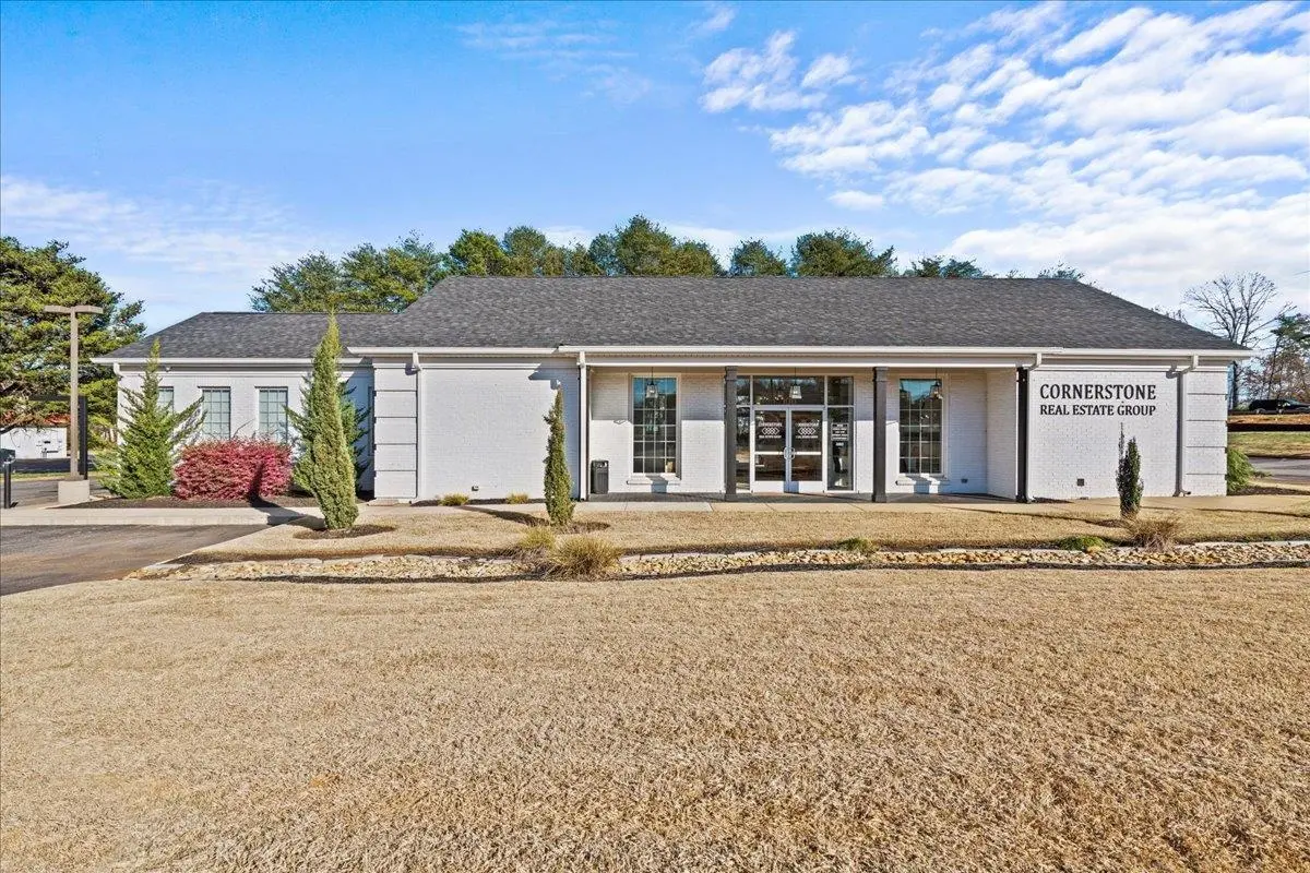 100 Inman RD, Lyman, SC 29365