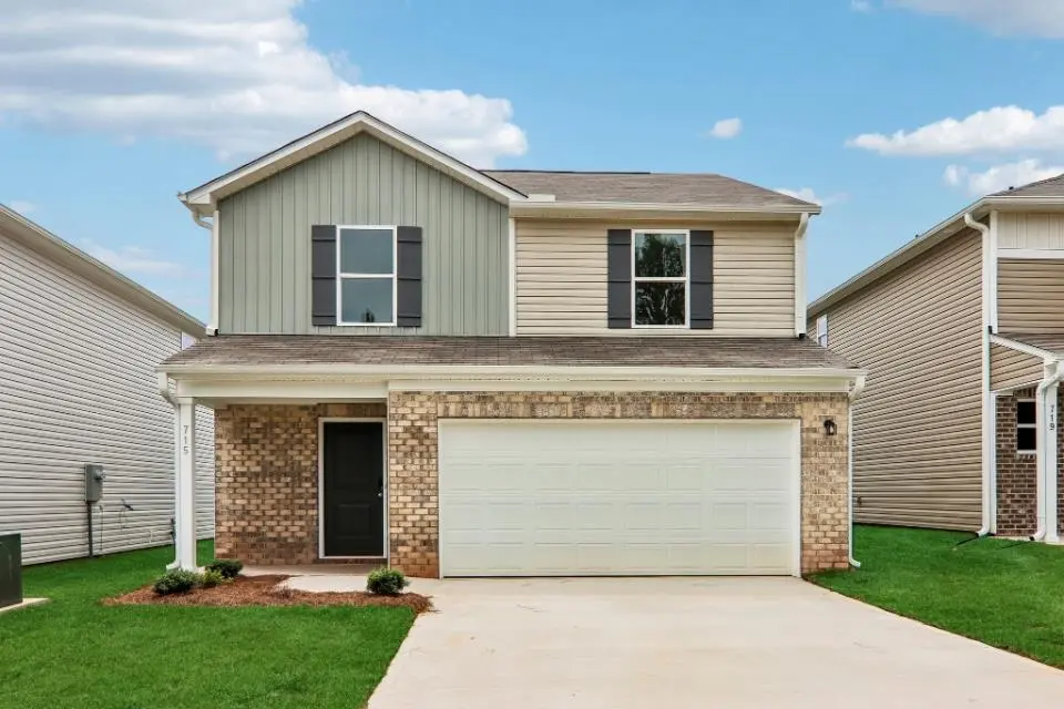 715 Tomlin TRL, Spartanburg, SC 29301