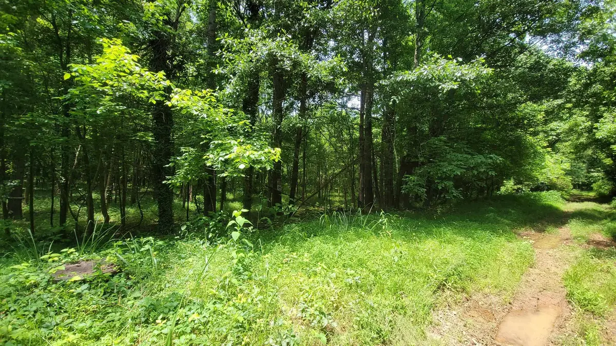 Woodshire DR, Boiling Springs, SC 29316