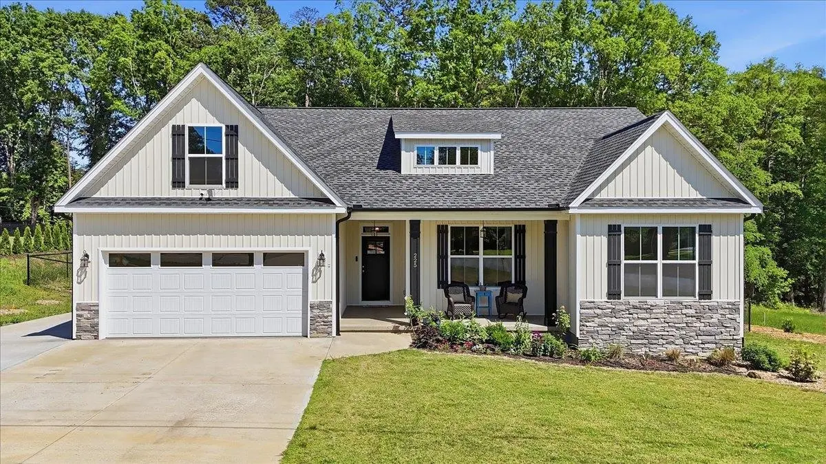 225 Patch DR, Spartanburg, SC 29302