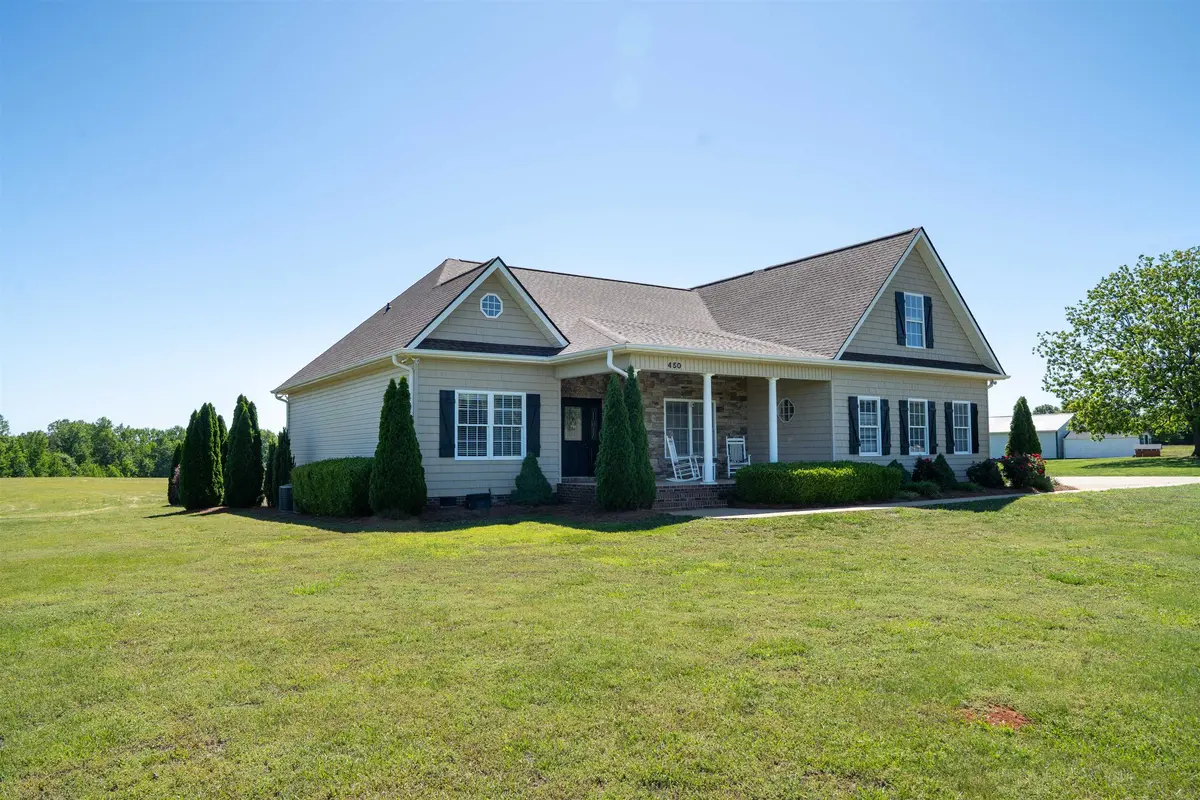450 Meadow RD, Inman, SC 29349