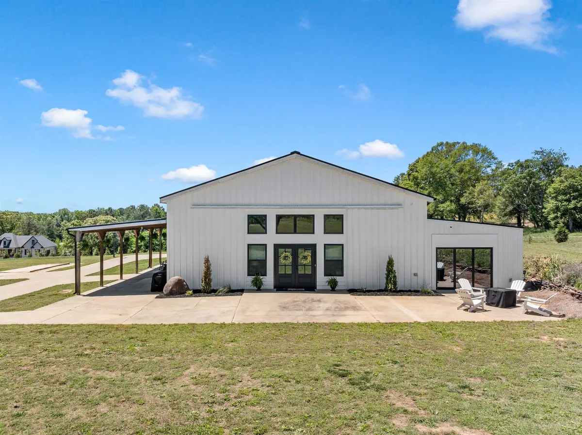 128 Orchard, Moore, SC 29369