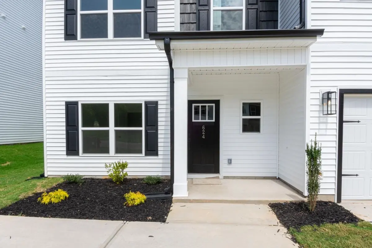 636 Farcroft TRL, Roebuck, SC 29376