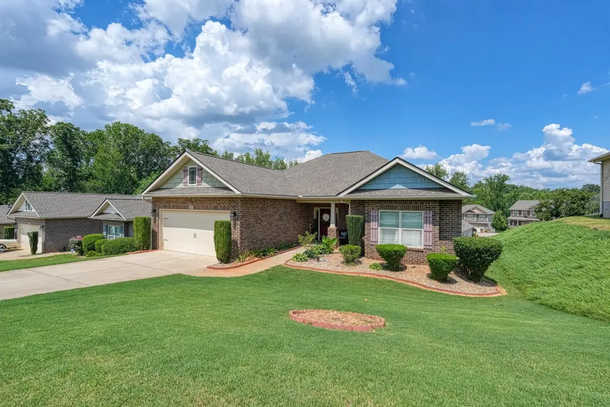 360 Huntwood DR, Roebuck, SC 29376