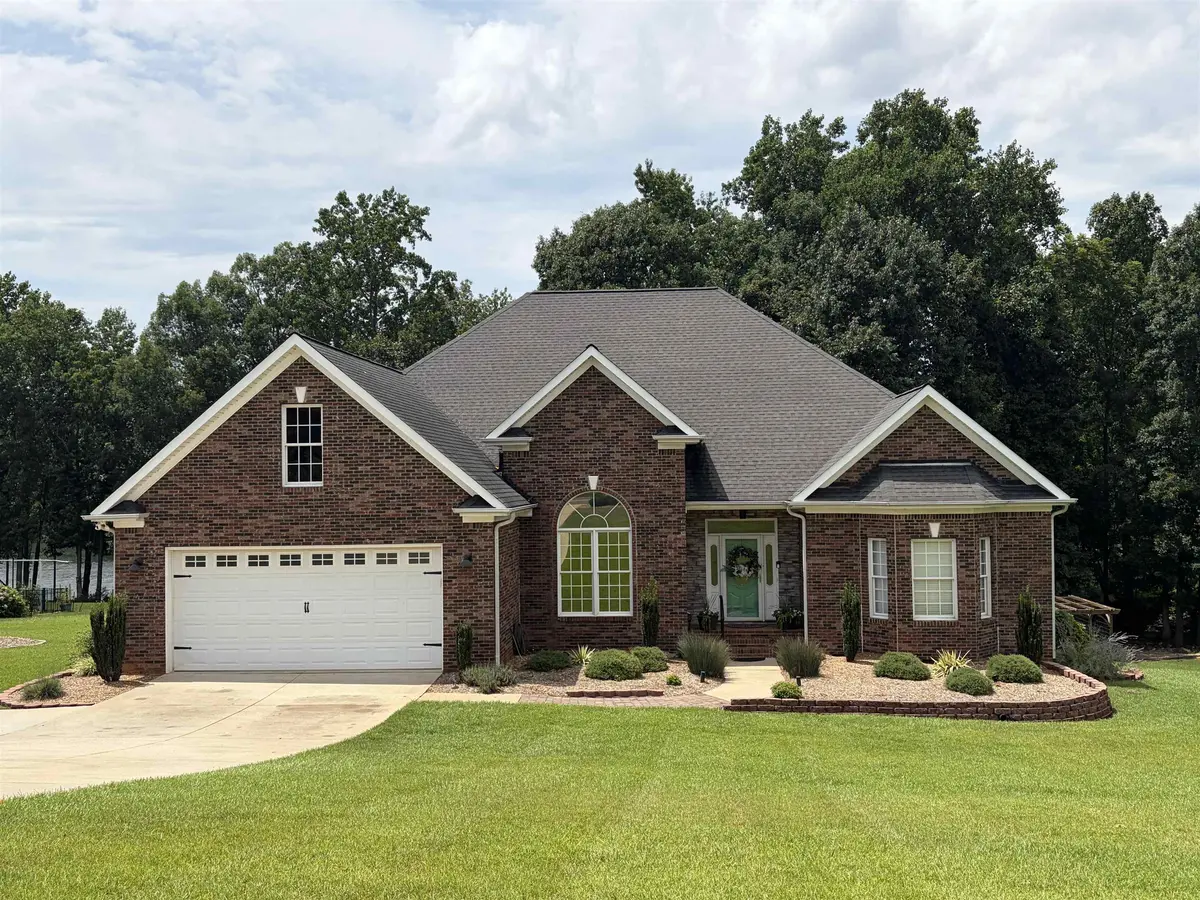 171 Shore Heights DR, Inman, SC 29349