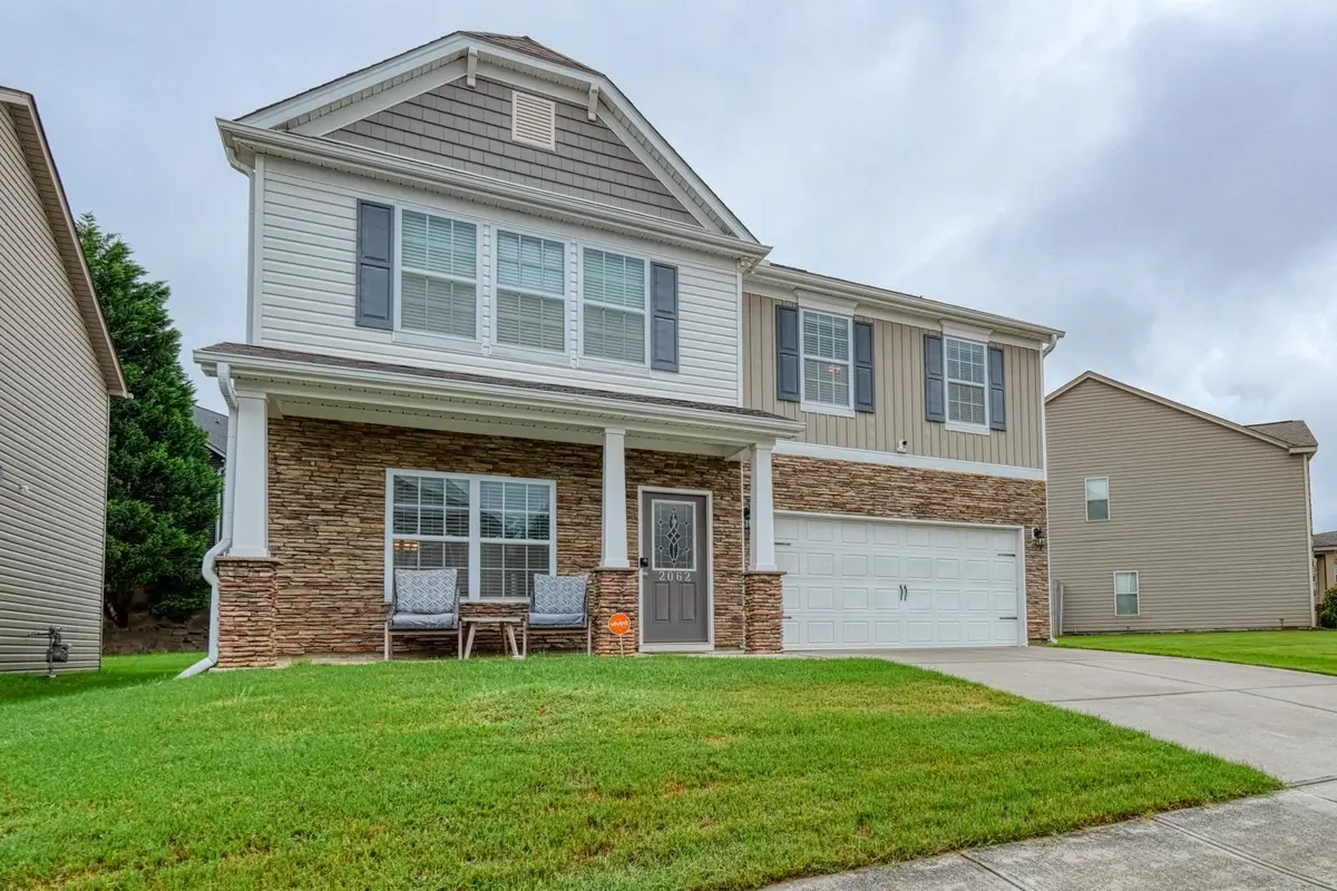 2062 Pomerol DR, Moore, SC 29369
