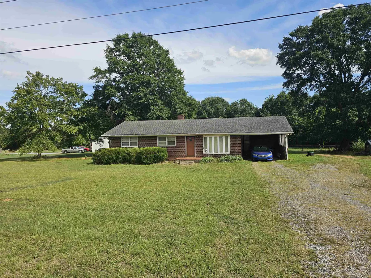 262 Hampshire DR, Gaffney, SC 29341
