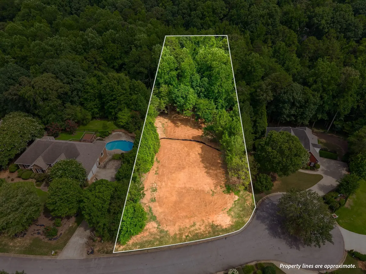 223 Hillsboro TRCE, Spartanburg, SC 29301
