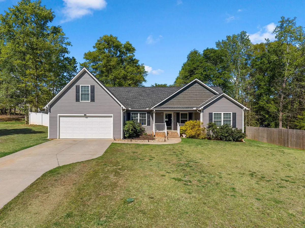 108 Butternut RD, Spartanburg, SC 29306