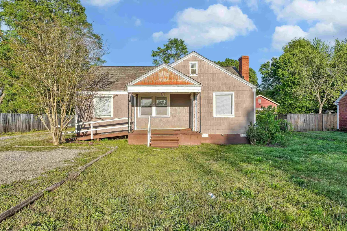170 Gossett Rd, Spartanburg, SC 29307