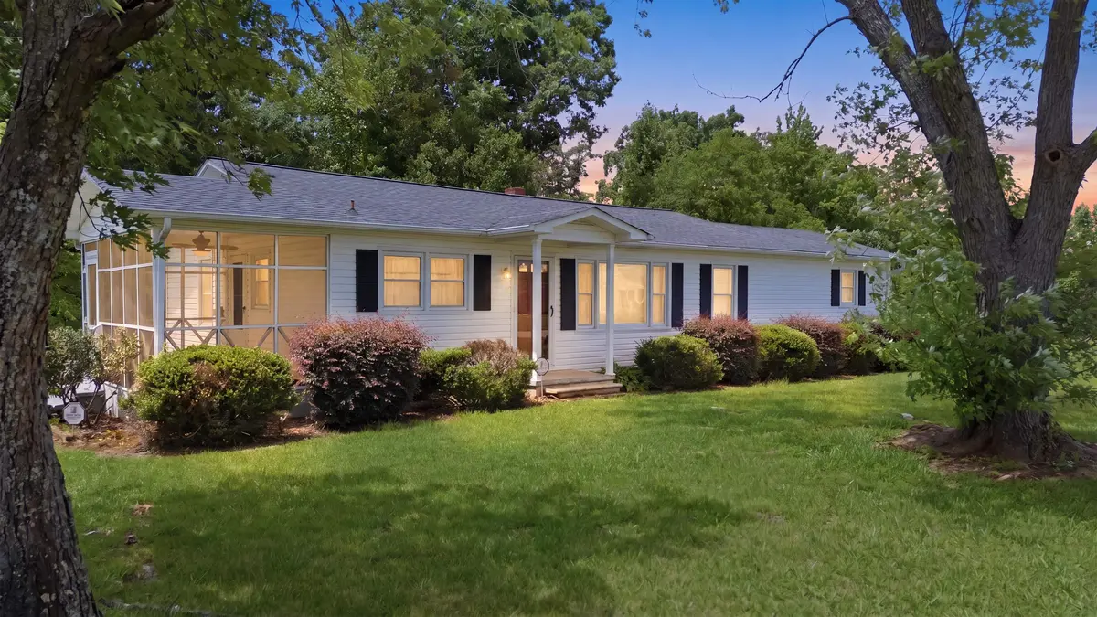 503 Cooley Springs School RD, Chesnee, SC 29323