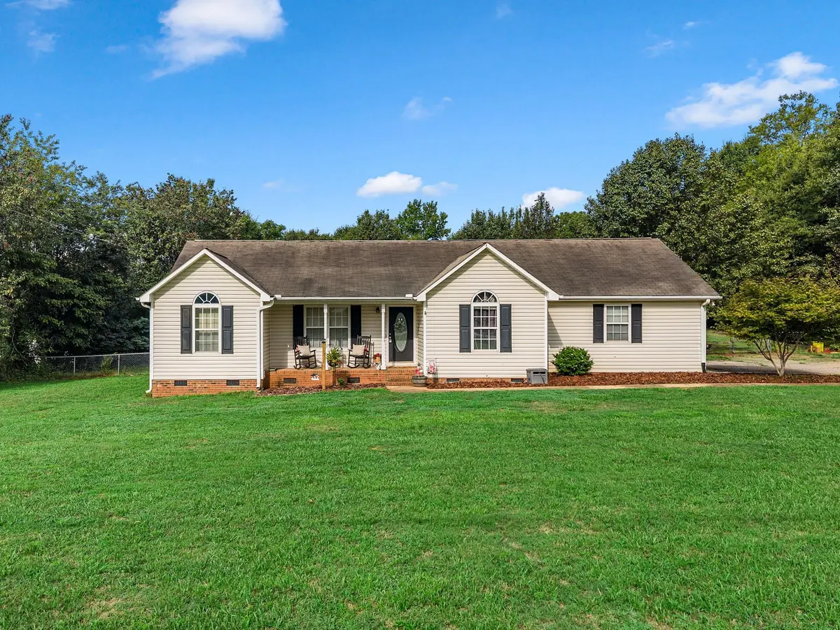 1515 Rainbow Lake RD, Inman, SC 29349-7014