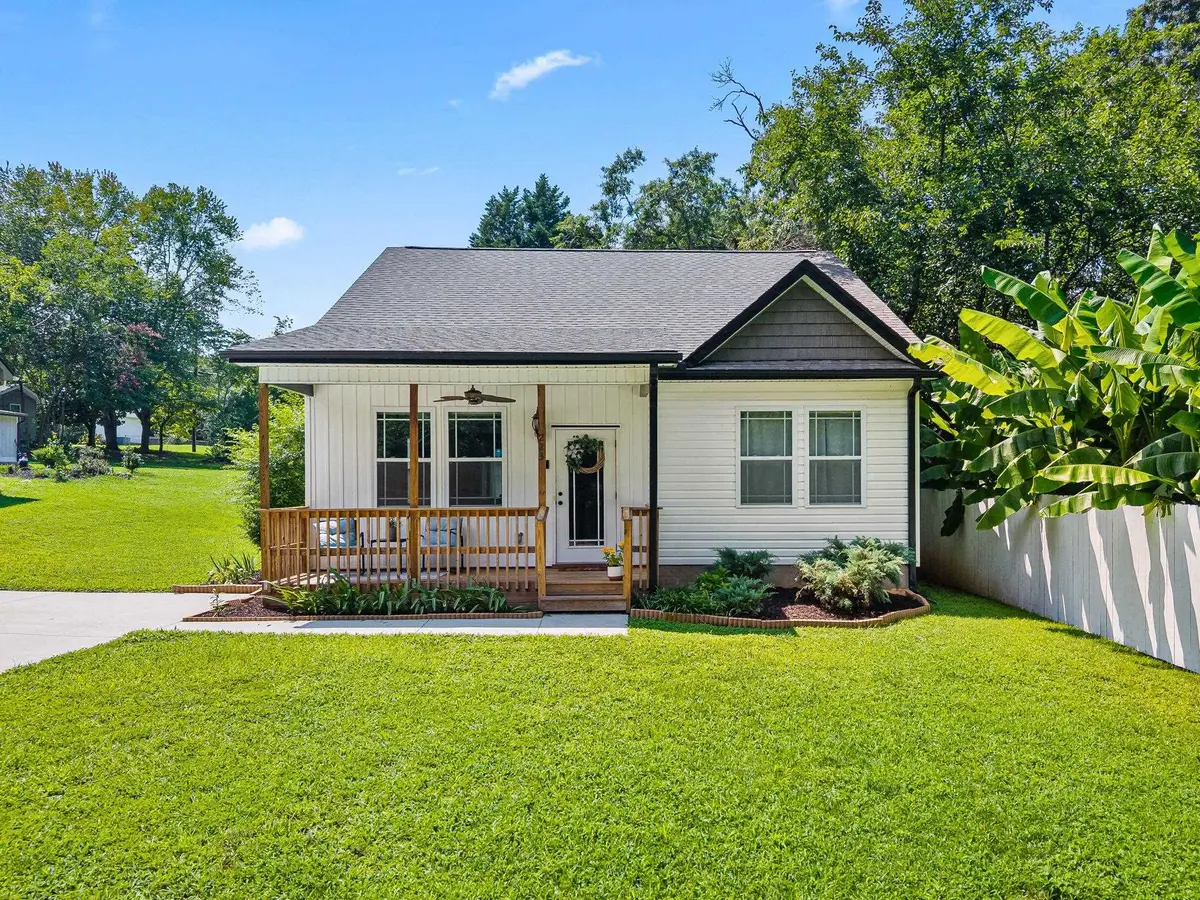 223 Eastland DR, Greer, SC 29651