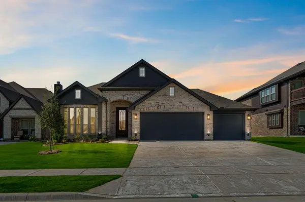 909 Firewood Way, Anna, TX 75409