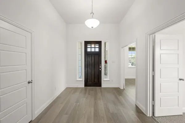 1411 Kendal Drive, Desoto, TX 75115