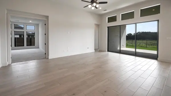 252 Melody RD, Lockhart, TX 78644