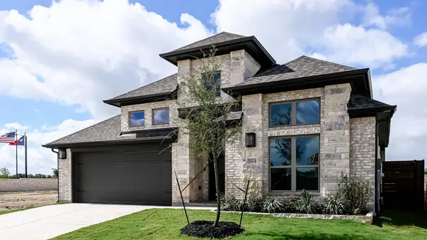 3804 Sonesta ST, Lockhart, TX 78644