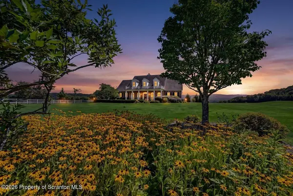 2381 Cherry Hill RD, Clarks Summit, PA 18411