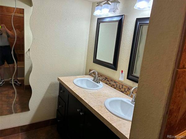 3550 S Harlan #242, Denver, CO 80235