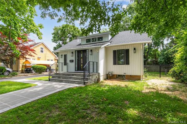 367 Summit AVE, Cedarhurst, NY 11516