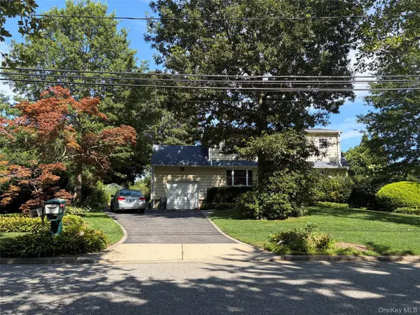 21 Purdy AVE, East Northport, NY 11731