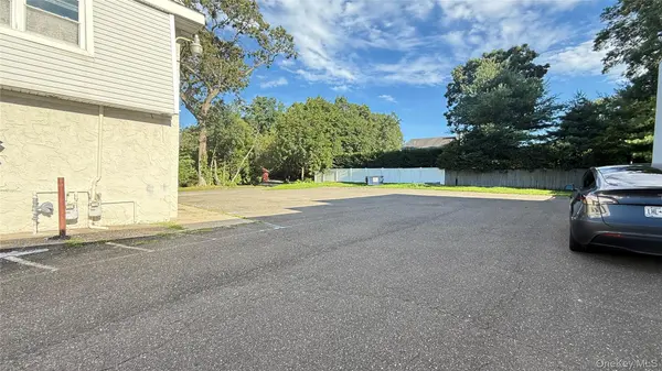 2570 Middle Country RD, Centereach, NY 11720