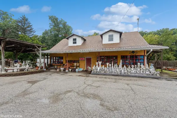 1300 W Us Hwy 20, Porter, IN 46304