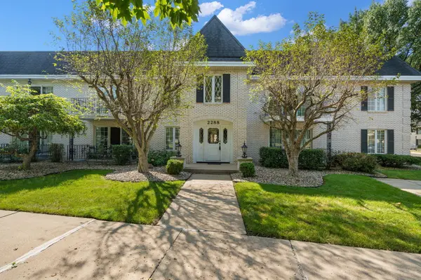 2288 Bordeaux Walk #D2, Highland, IN 46322