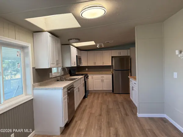 8201 E Canyon LN, Prescott Valley, AZ 86314