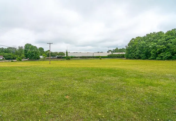 104 Hadden Heights Rd, Spartanburg, SC 29301