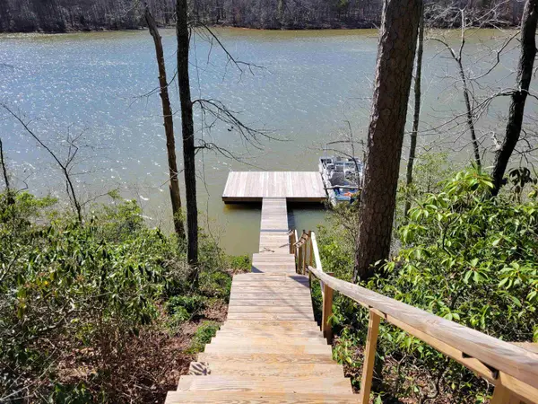 1048 Lingering Water Ln, Chesnee, SC 29323