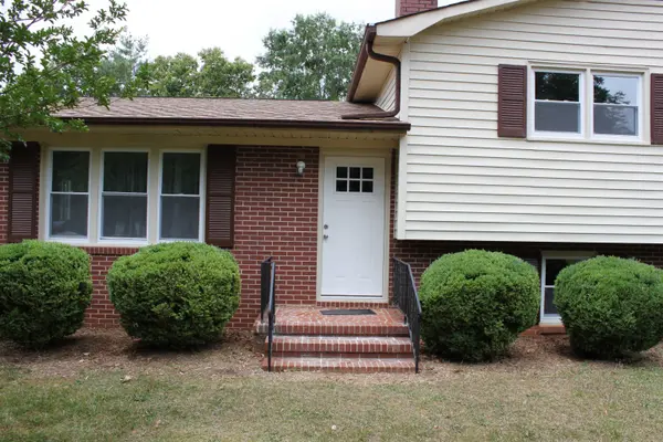 190 Clearview Hts, Boiling Springs, SC 29316-8559