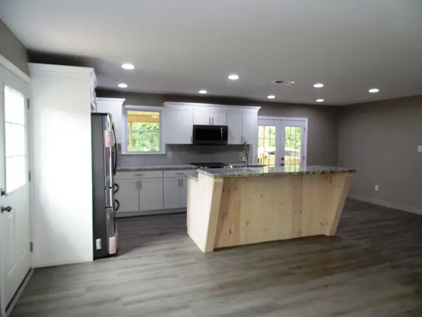 190 Clearview Hts, Boiling Springs, SC 29316-8559