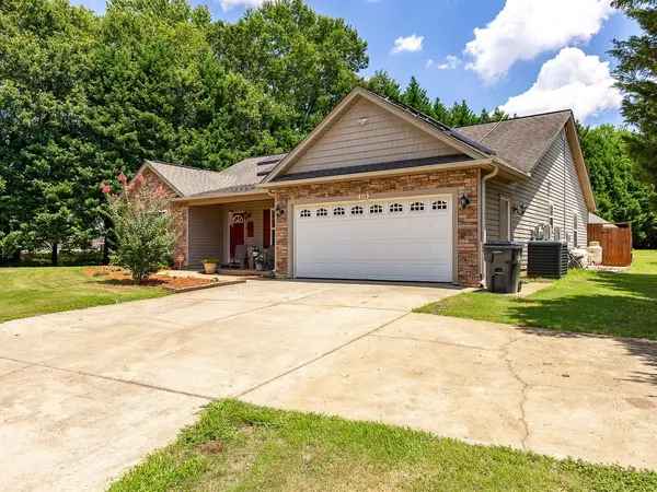 316 Covington Drive, Inman, SC 29349
