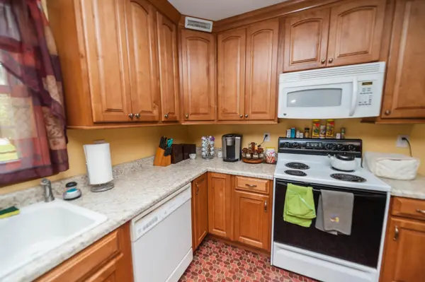 127 Belair Lane, Wellford, SC 29385