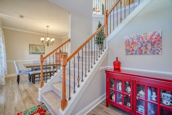 423 Gibbs Village Ln., Wellford, SC 29385