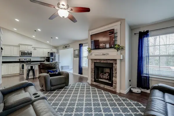 319 Deer Trail LN, Woodruff, SC 29388
