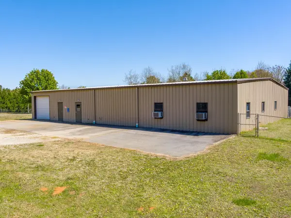 4058 Parris Bridge RD, Boiling Springs, SC 29316-5441