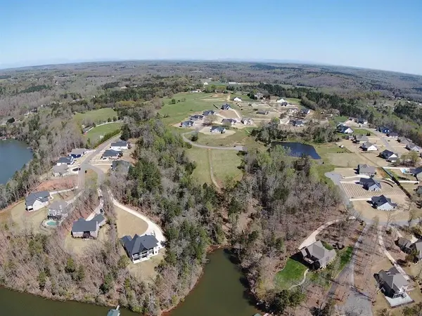 906 Pleasant Cove DR, Chesnee, SC 29323