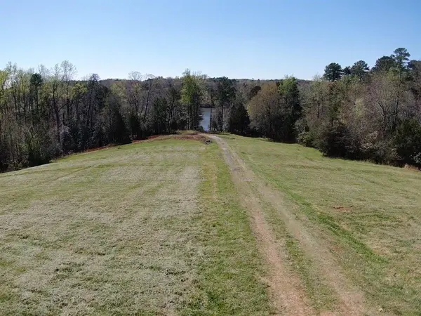 906 Pleasant Cove DR, Chesnee, SC 29323