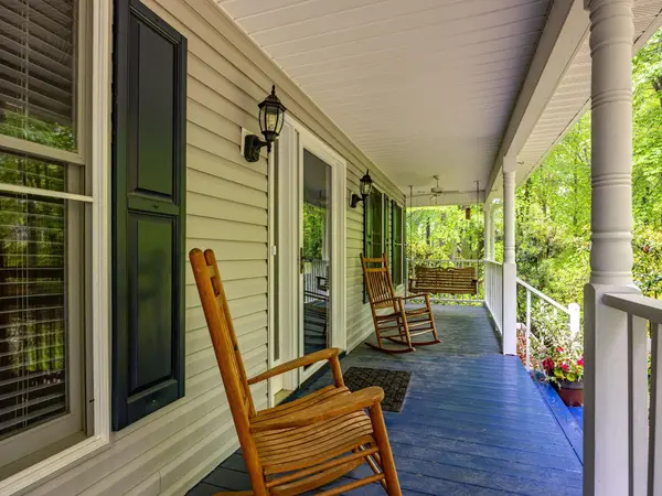335 Dill Circle, Landrum, SC 29356