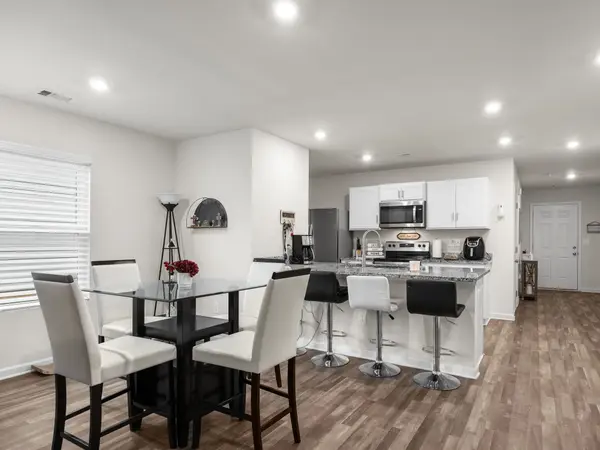 822 Segway Ln, Inman, SC 29349