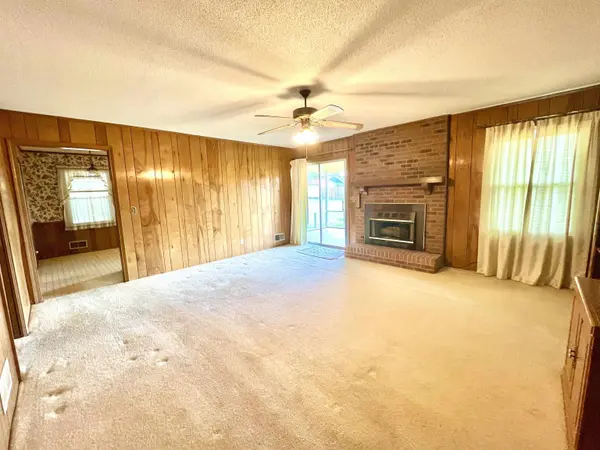 406 Redland Road RD, Landrum, SC 29356