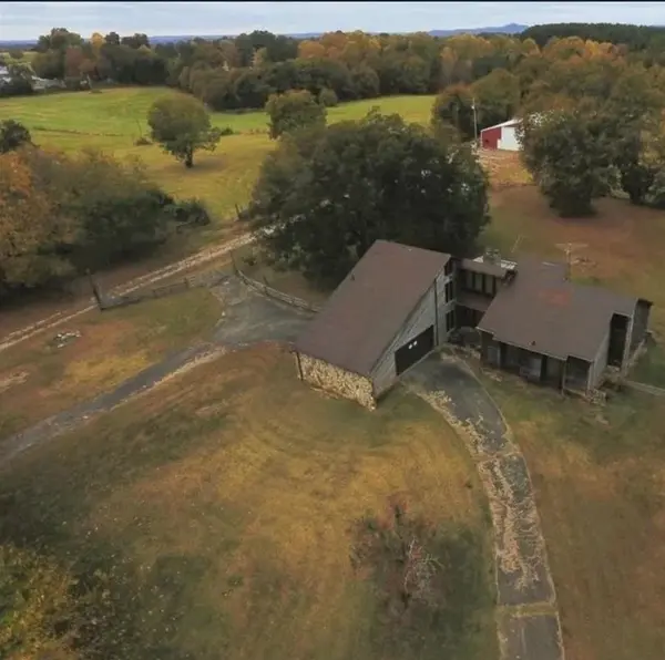 328 W Bennett RD, Westminster, SC 29693-0000