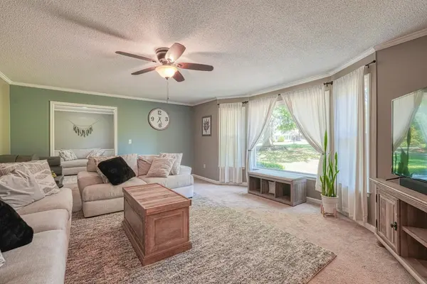 115 Commodore DR, Duncan, SC 29334