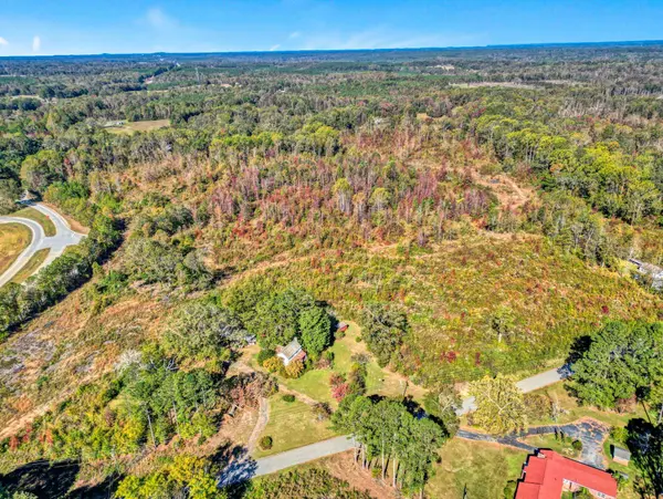97 Poole RD, Clinton, SC 29325