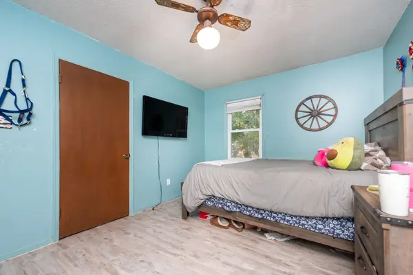 212 Whispering Pines Dr, Moore, SC 29369