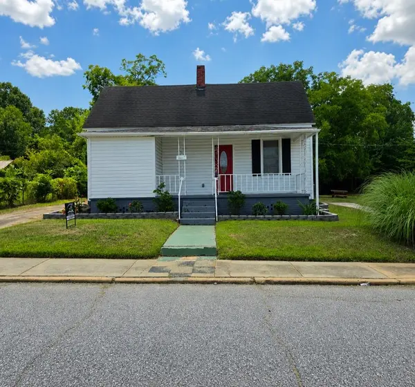 215 Washington ST, Clinton, SC 29325-1845