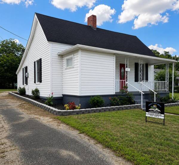 215 Washington ST, Clinton, SC 29325-1845